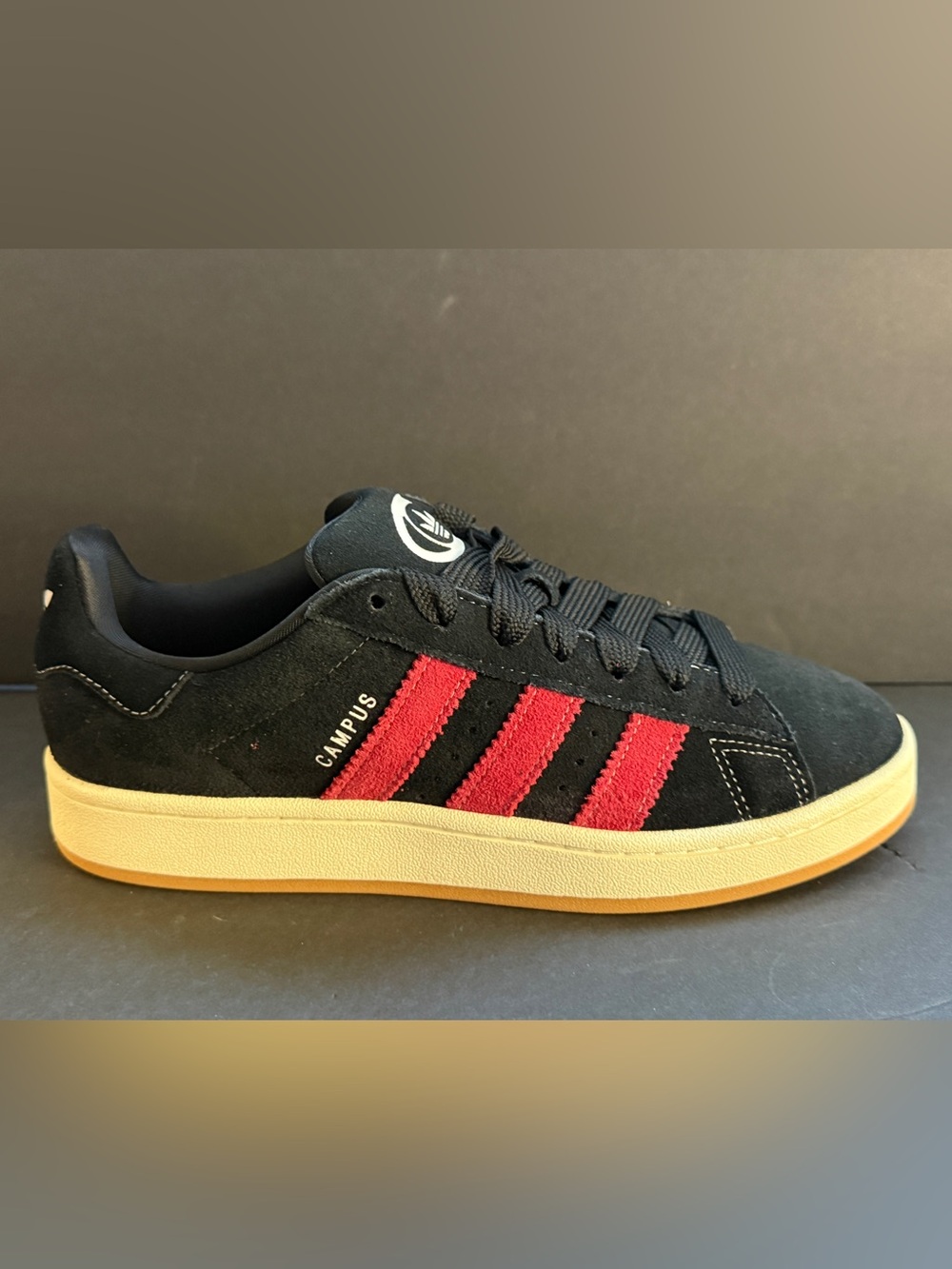 adidas Campus 00s Core Black Team Victory Red Gum JH8059 Men’s Size 9.5 NIB